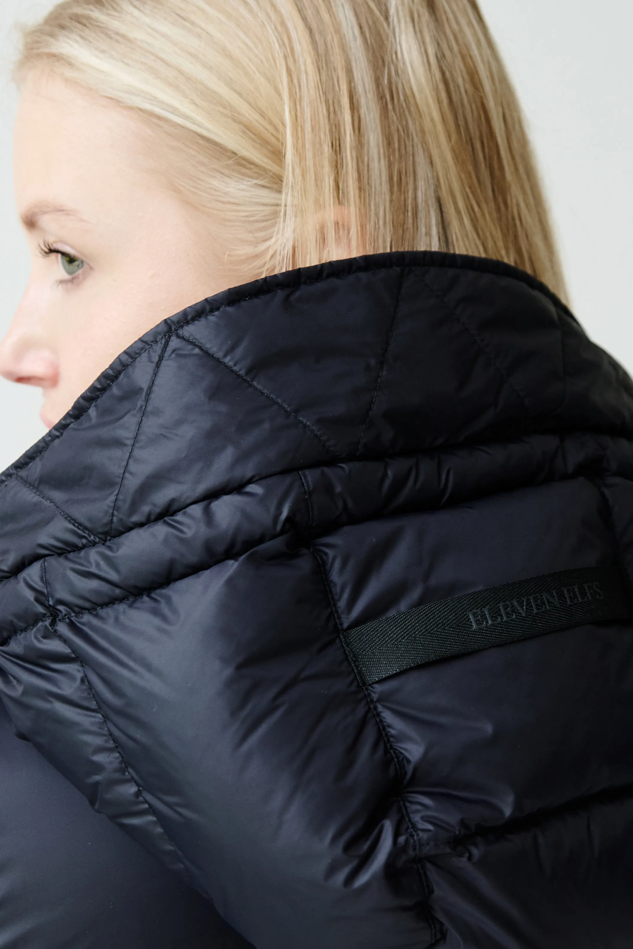 Frysa Down Coat | Black