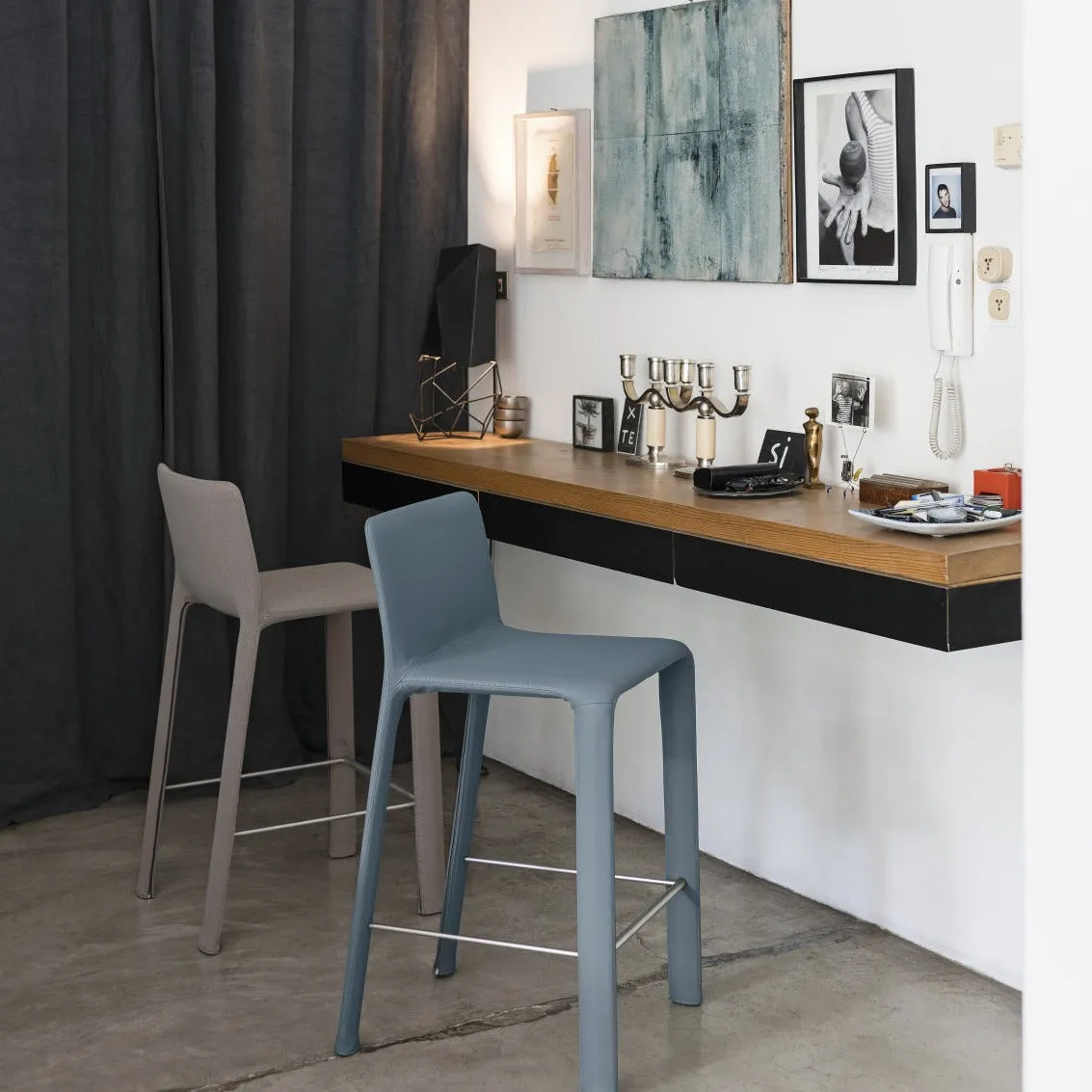 JOKO Bar Stool